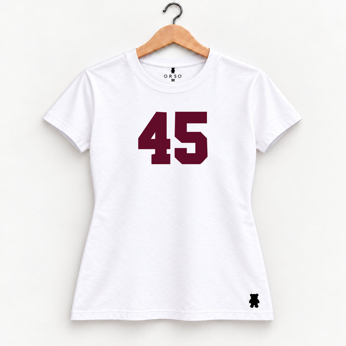 Orso 45 — feminina, camiseta branca, número bordo